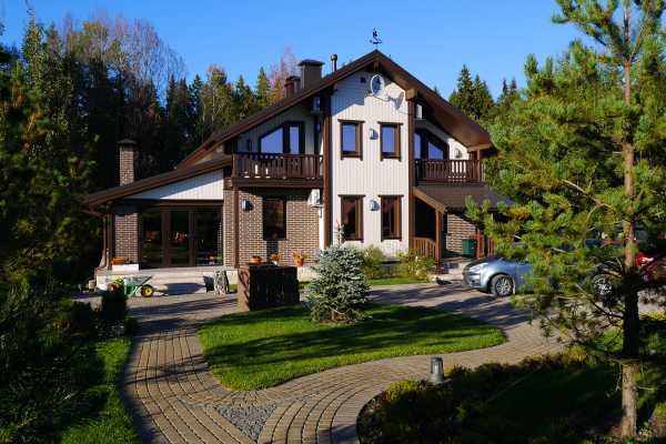 foto-doma-kirpich-i-derevo-foto_48